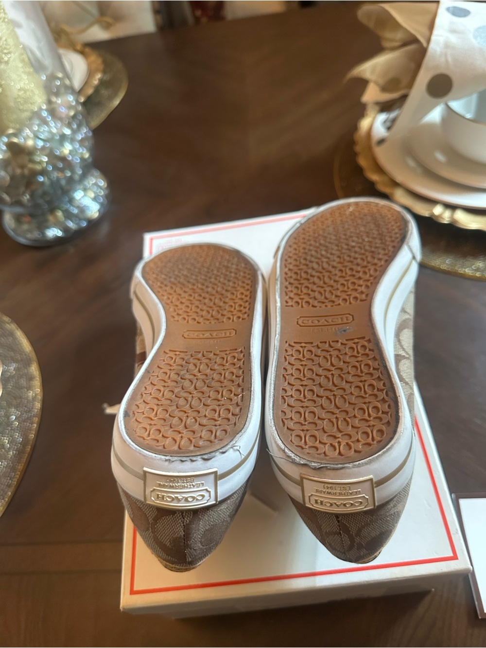 Slightly Worn Size 8Coach Beige Signature Canvas Sneakers with Red Heart Accents - Picture 8 of 8